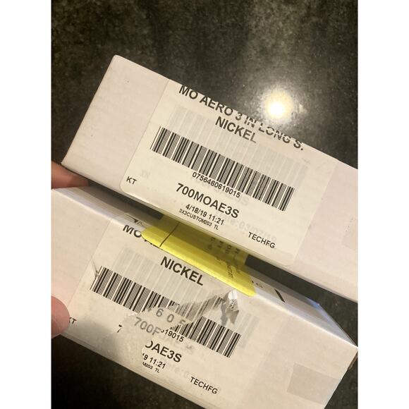 Visual Comfort Tech Lighting Cabo Pair of Pendants & Pair Heads Track Lighting - Picture 9 of 13